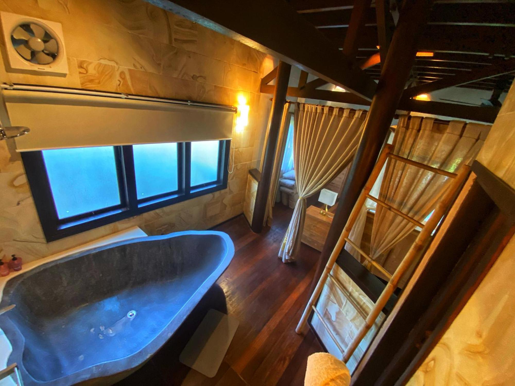 Kudat Riviera Exclusive Beach Villas Exteriör bild