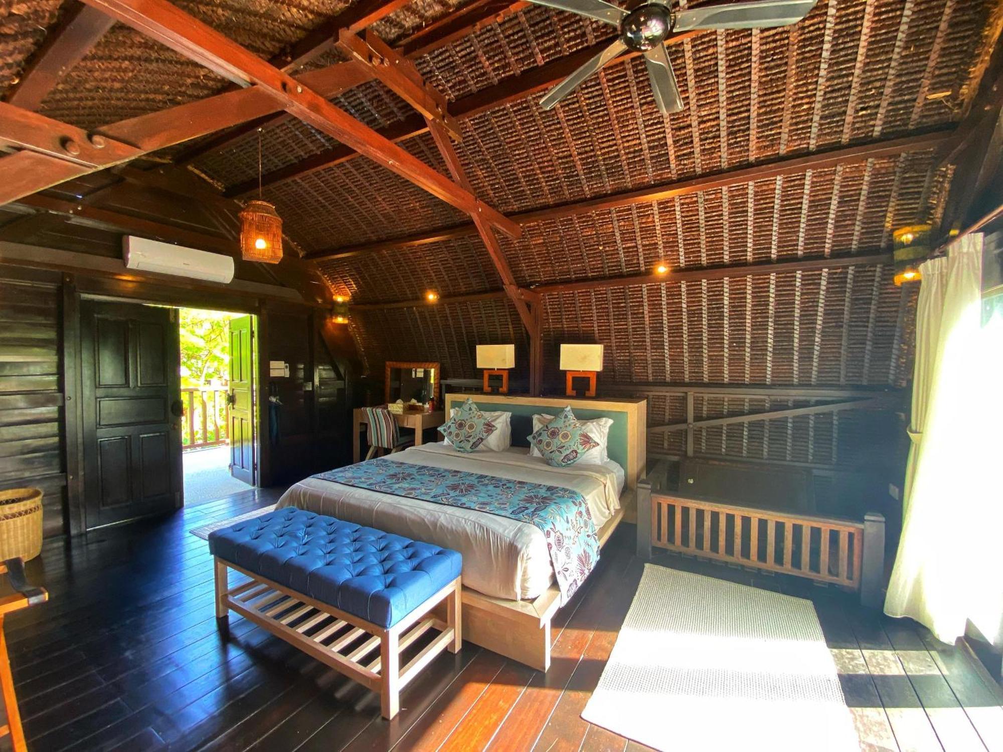 Kudat Riviera Exclusive Beach Villas Exteriör bild
